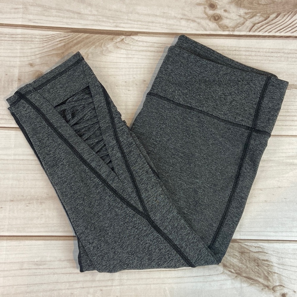 Athleta Dark Gray Black Cropped Leggings With Cutout Calf Detail Size Large